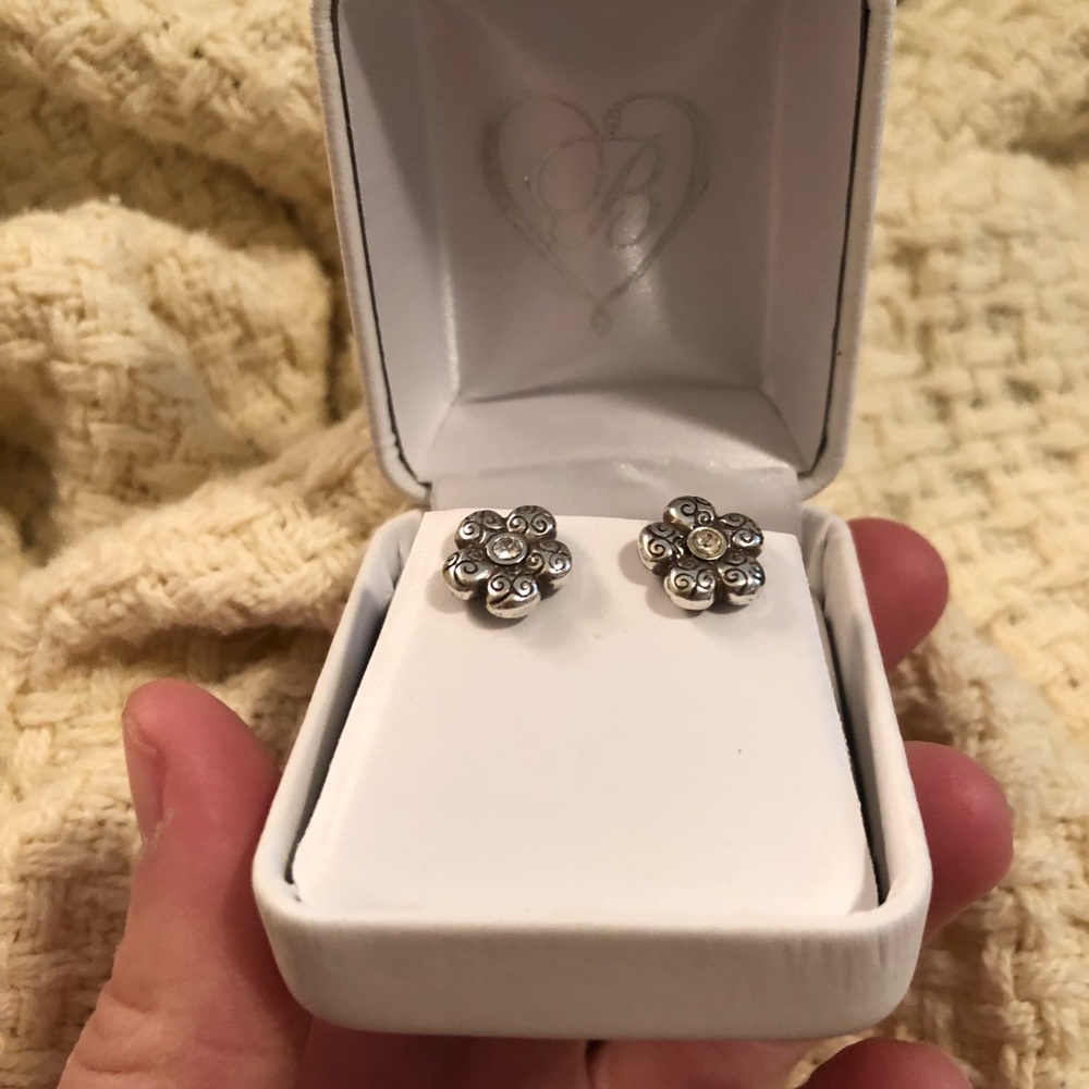 🎉SALE 55% OFF LISTED PRICE Brighton Earrings